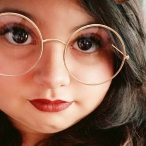 Meet your Posher, Regina